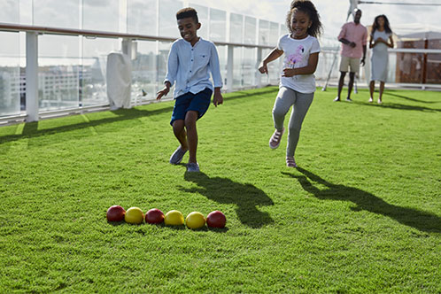 Entretenimiento Celebrity Cruises. SoloCruceros.com Entretenimiento Celebrity Cruises. SoloCruceros.com