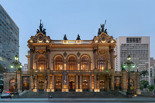 Teatro municipal de São Paulo, Brasil. SoloCruceros.com Teatro municipal de São Paulo, Brasil. SoloCruceros.com