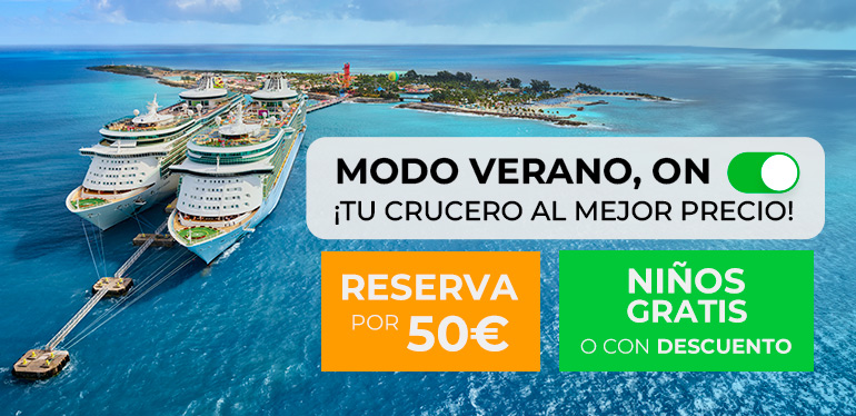 Tobogán acuático en tu crucero de verano. SoloCruceros.com Tobogán acuático en tu crucero de verano. SoloCruceros.com