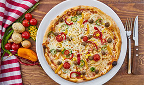 Pizza italiana, plato estrella en Roma. SoloCruceros.com Pizza italiana, plato estrella en Roma. SoloCruceros.com