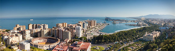 Vista aérea de la ciudad de Málaga. SoloCruceros.com Vista aérea de la ciudad de Málaga. SoloCruceros.com