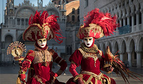 Carnaval de Venecia, máscaras y disfraces. SoloCruceros.com Carnaval de Venecia, máscaras y disfraces. SoloCruceros.com