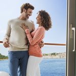 pareja-balcon-crucero