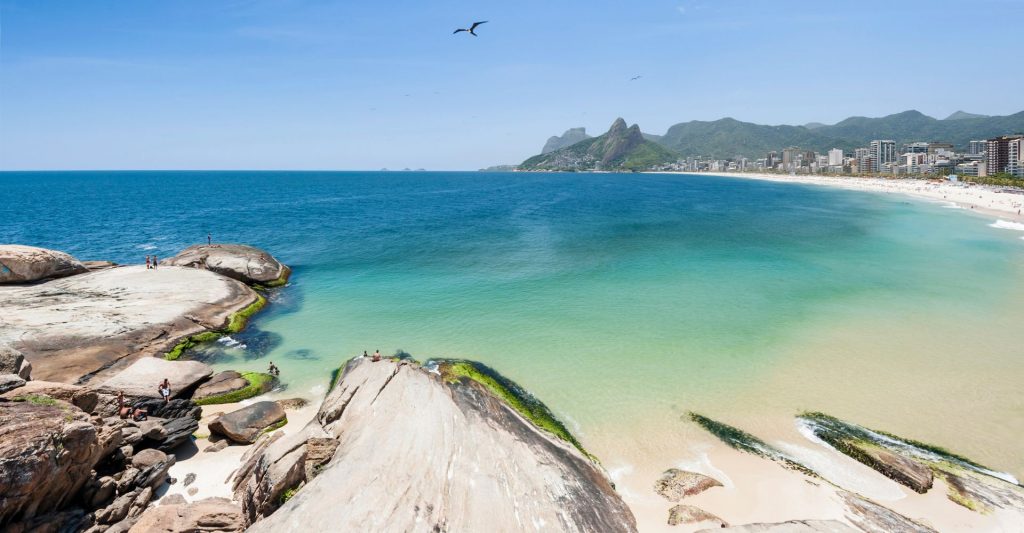 Playas paradisíacas de Ilha Grande rodeadas de vegetación tropical