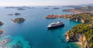 Razones-Crucero-Naviera-Azamara-Puerto-Adriático