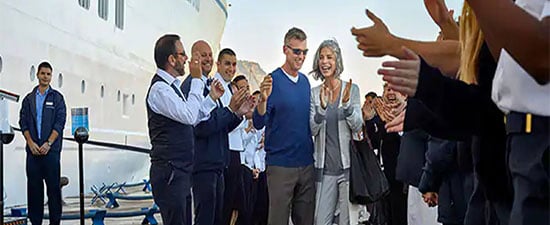 Club Oceania. SoloCruceros.com