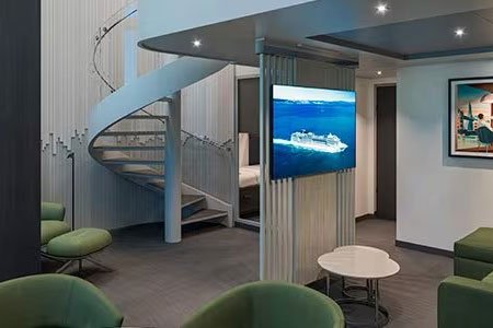 Yacht Club Royal Duplex Suite