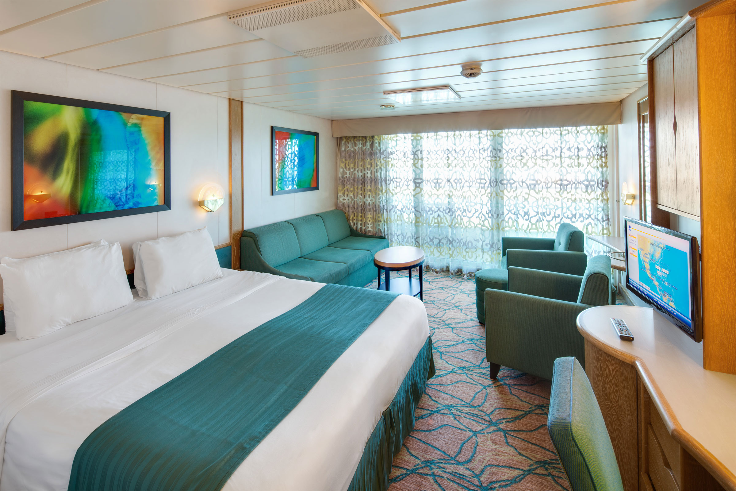 Grandeur of the Seas лайнер